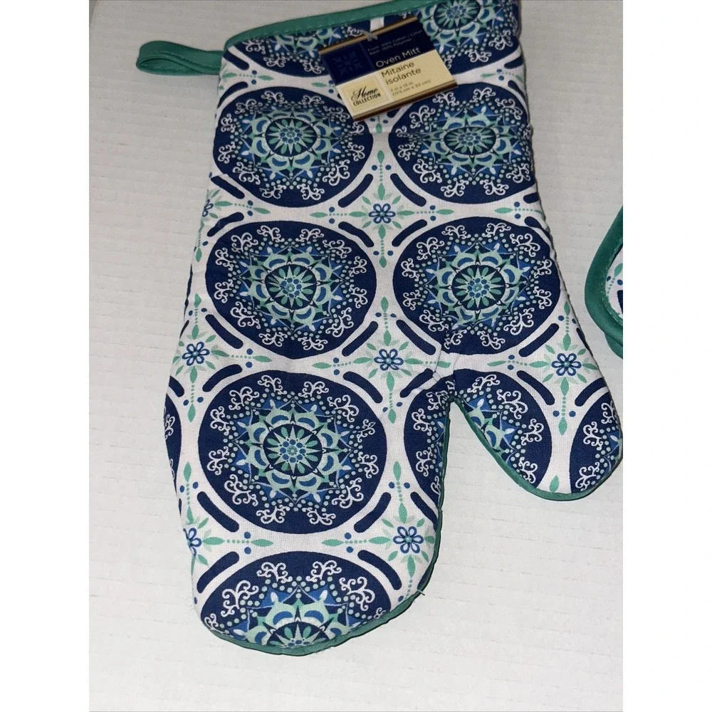 Home Collection Oven Mitt and Pot Holders Set Blue Teal Mandala 3 Piece New